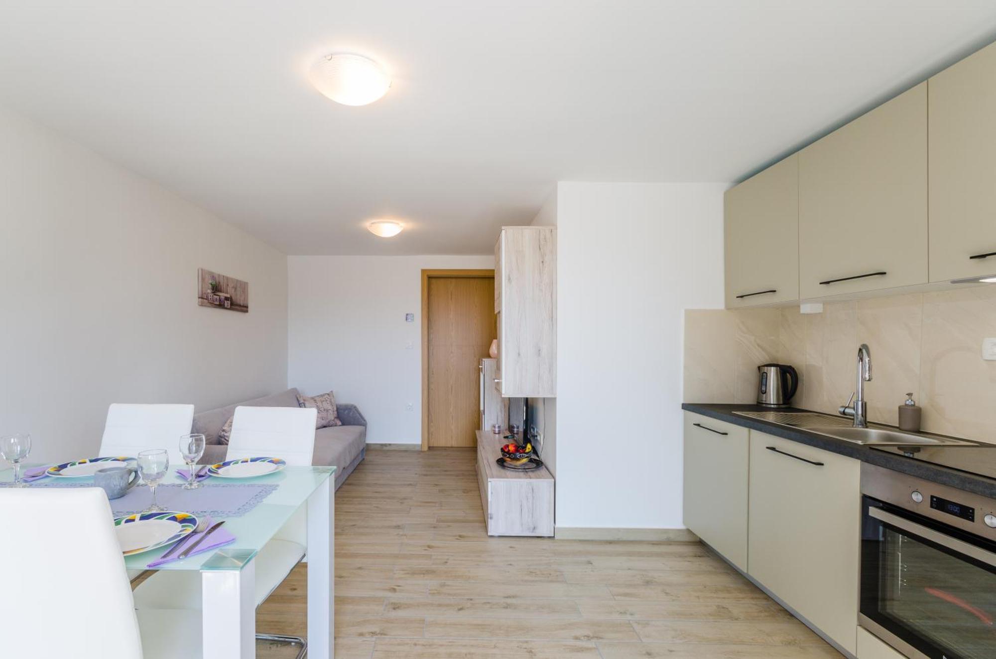 Leng Apartment Dramalj Ngoại thất bức ảnh