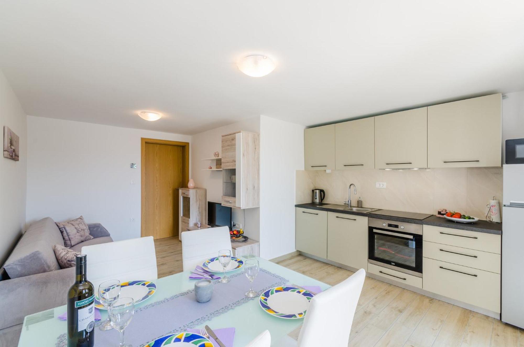 Leng Apartment Dramalj Ngoại thất bức ảnh